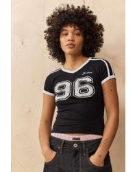 Urban Outfitters - Uo Le Sport V-neck Baby T-shirt - Lyst