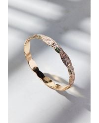 Urban Outfitters - Scallop Patterned Metal Bangle Bracelet - Lyst