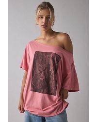 Urban Outfitters - Guitar Photo Graphic Oversized Off-The-Shoulder Tee - Lyst