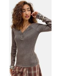 BDG - Lorna Waffle V-neck Henley Tee - Lyst