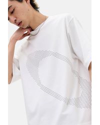 Oakley - Uo Exclusive White Wraparound Ellipse Graphic T-shirt - Lyst