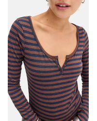 Urban Outfitters - Uo Ayla Notched Long Sleeve T-shirt - Lyst