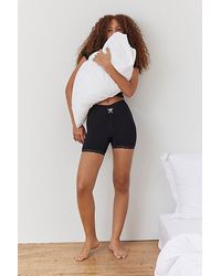 Out From Under - Seamless Lace Trim Bike Short - Lyst
