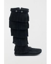 Minnetonka - Suede 5-Layer Fringe Boot - Lyst