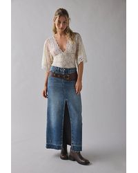 Kimchi Blue - Verde Plunging Lace Trim Bell Sleeve Top - Lyst