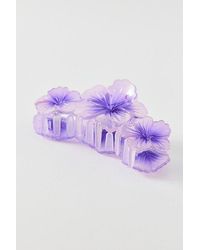 Urban Outfitters - Triple Hibiscus Floral Claw Clip - Lyst