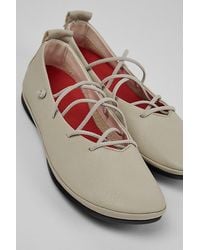 Camper - Right Nina Leather Lace-Up Ballerina Flat - Lyst