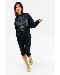 Silence + Noise - Silence + Noise Shirred Graphic Hoodie - Lyst