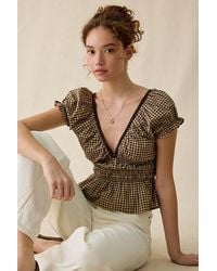 Kimchi Blue - Jane Ruched Lace Trim Short Sleeve Blouse - Lyst