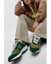 New Balance - Nordic Green 2002 Trainers Shoe Uk 8 At Urban Outfitters - Lyst