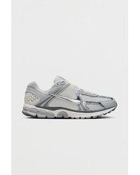 Nike - Zoom Vomero 5 Sneaker - Lyst