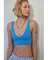 Out From Under - Corinne Seamless Knit V-Neck Bralette - Lyst