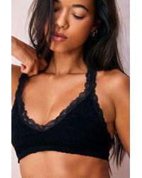 Out From Under - Seamless Stretch Lace Halter Bralette - Lyst