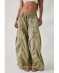BDG - Sunridge Mid-Rise Cargo Balloon Pants - Lyst