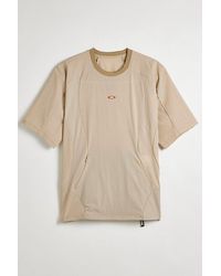 Oakley - Latitude Arc Short Sleeve Shirt Top - Lyst