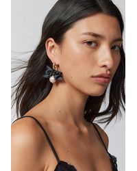 Urban Outfitters - Pearl Bow Mini Hoop Earring - Lyst