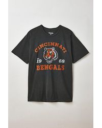 Urban Outfitters - Nfl Vintage Team Logo Graphic Tee - Lyst