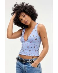 Kimchi Blue - Verity Shirred Floral Print Top - Lyst