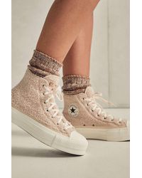 converse cosy club platform cream 