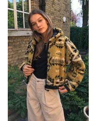 iets frans... Yellow & Black Printed Cropped Fleece Jacket