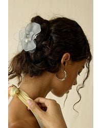 CHUNKS - Orchid Claw Clip - Lyst