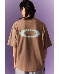 Oakley - Uo Exclusive Brown Broken Ellipse Logo T-shirt - Lyst