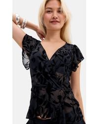 Motel - Giuliana Flocked Top - Lyst