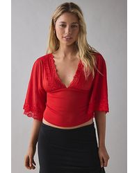 Kimchi Blue - Verde Plunging Lace Trim Bell Sleeve Top - Lyst