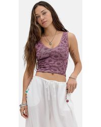 Out From Under - Tammy Seamless Easy V Cami - Lyst