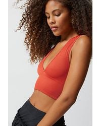 Out From Under - Hailey Seamless Plunge Cropped Tank Top - Lyst