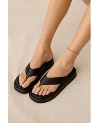 Urban Outfitters - Uo Gemma Platform Thong Sandals - Lyst