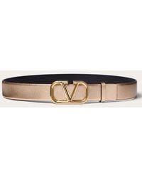 Valentino Garavani - Vlogo Signature Reversible Belt In Metallic And Shiny Calfskin 30 Mm - Lyst