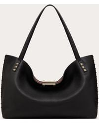 Valentino Garavani - Medium Rockstud Grainy Calfskin Bag With Contrasting Lining - Lyst