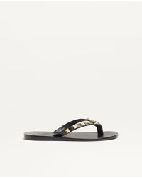 Valentino Garavani - Rockstud Calfskin Flip-Flops 05Mm 35 - Lyst