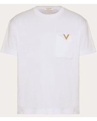 Valentino - T-shirt in cotone con v detail metallica - Lyst
