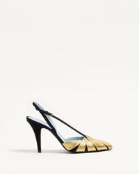 Valentino Garavani - フォリフォリアージュ スエード スリングバック パンプス 90 Mm 女性 ブラック/ゴールド - Lyst