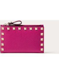 Valentino Garavani Rockstud Grainy Calfskin Cardholder With Zipper - Pink