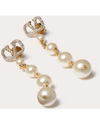 Valentino Garavani - Vlogo Signature Metal Earrings With Swarovski® Crystals And Pearls - Lyst