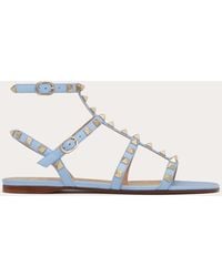 Valentino Garavani - Rockstud Flat Calfskin Sandal With Straps - Lyst