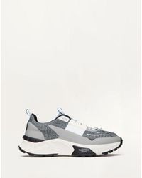 Valentino Garavani - True Act Low-Top-Sneaker Aus Mesh Und Gummiertem Stoff Mann - Lyst