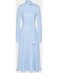 Valentino - Toile Iconographe Midi Dress In Silk Jacquard - Lyst