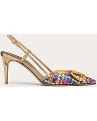 Valentino Garavani - SLINGBACK-PUMPS VLOGO SIGNATURE AUS GEFLOCHTENEM, LAMINIERTEM NAPPALEDER MIT 80 MM-ABSATZ - Lyst