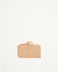 Valentino Garavani - Vlogo Signature Zip-Around Charm Cardholder - Lyst