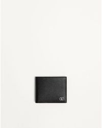 Valentino Garavani - Vlogo Signature Grainy Calfskin Wallet - Lyst
