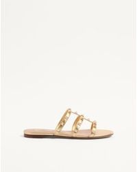 Valentino Garavani - Rockstud Laminated Nappa Slide Sandal 35.5 - Lyst