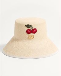 Valentino Garavani - Vlogo Signature Straw Bucket Hat With Leather Trim And Cherryfic Embroidery - Lyst