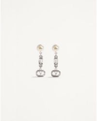 Valentino Garavani - オヴァレット メタル X パール X スワロフスキー®クリスタル ピアス 女性 Rhodium - Lyst