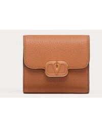 Valentino Garavani - Vlogo Compact Leather Wallet In Grainy Calfskin - Lyst