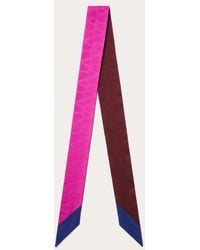 Valentino Garavani - トワル イコノグラフ シルク バンドゥスカーフ 女性 Pink Pp/ブルー/ルビー - Lyst