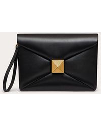 Women's Valentino Garavani Clutches and evening bags from $750 | Lyst